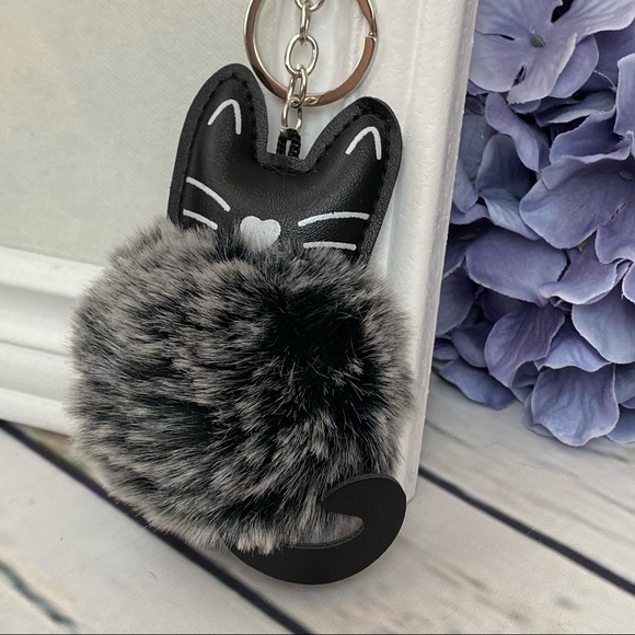 Black Kitty Cat with Grey Pom Pom Keychain - Picture 12 of 16